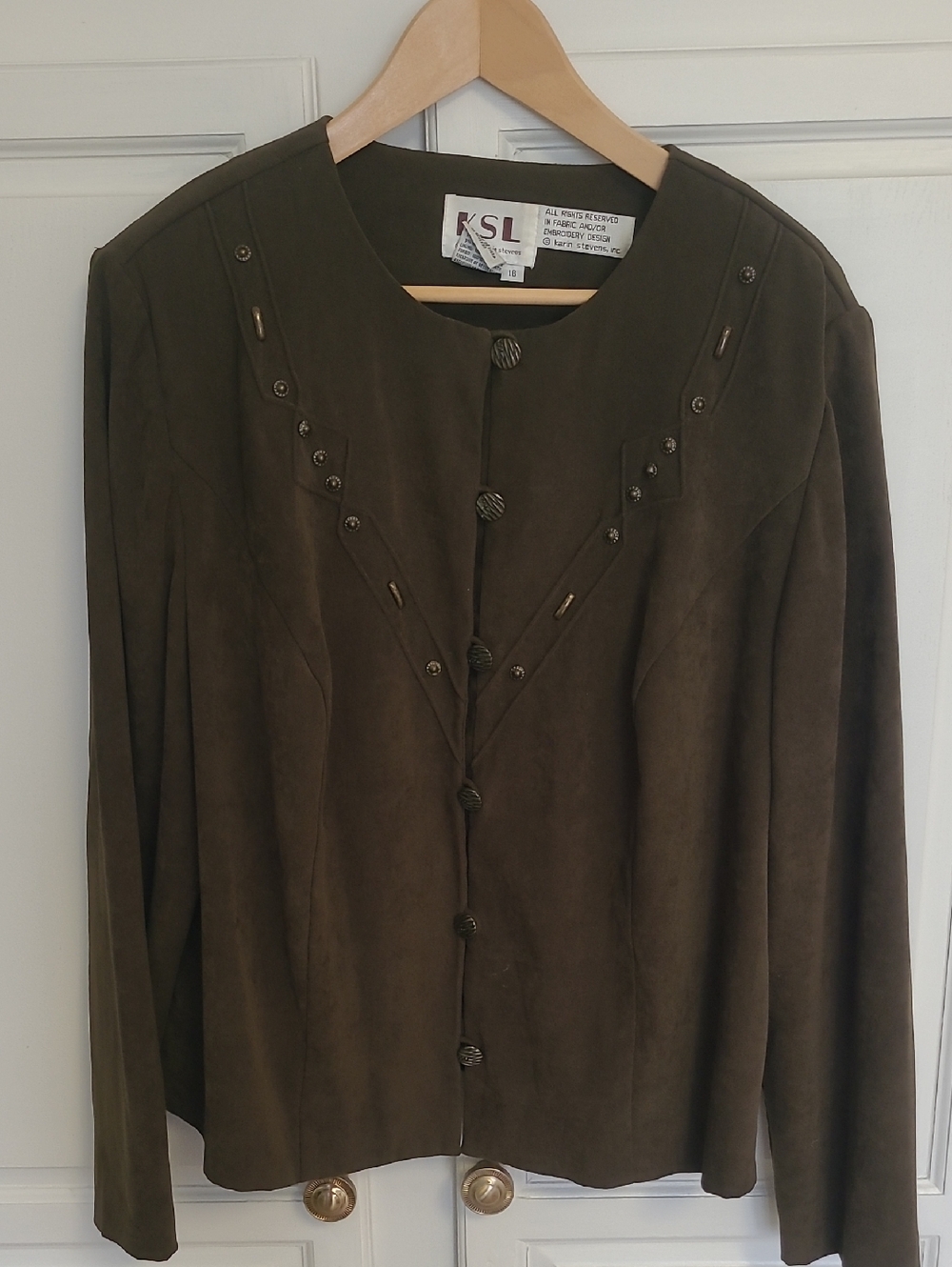 Vintage Women’s Olive Colored Suede-Feel Button Jacket